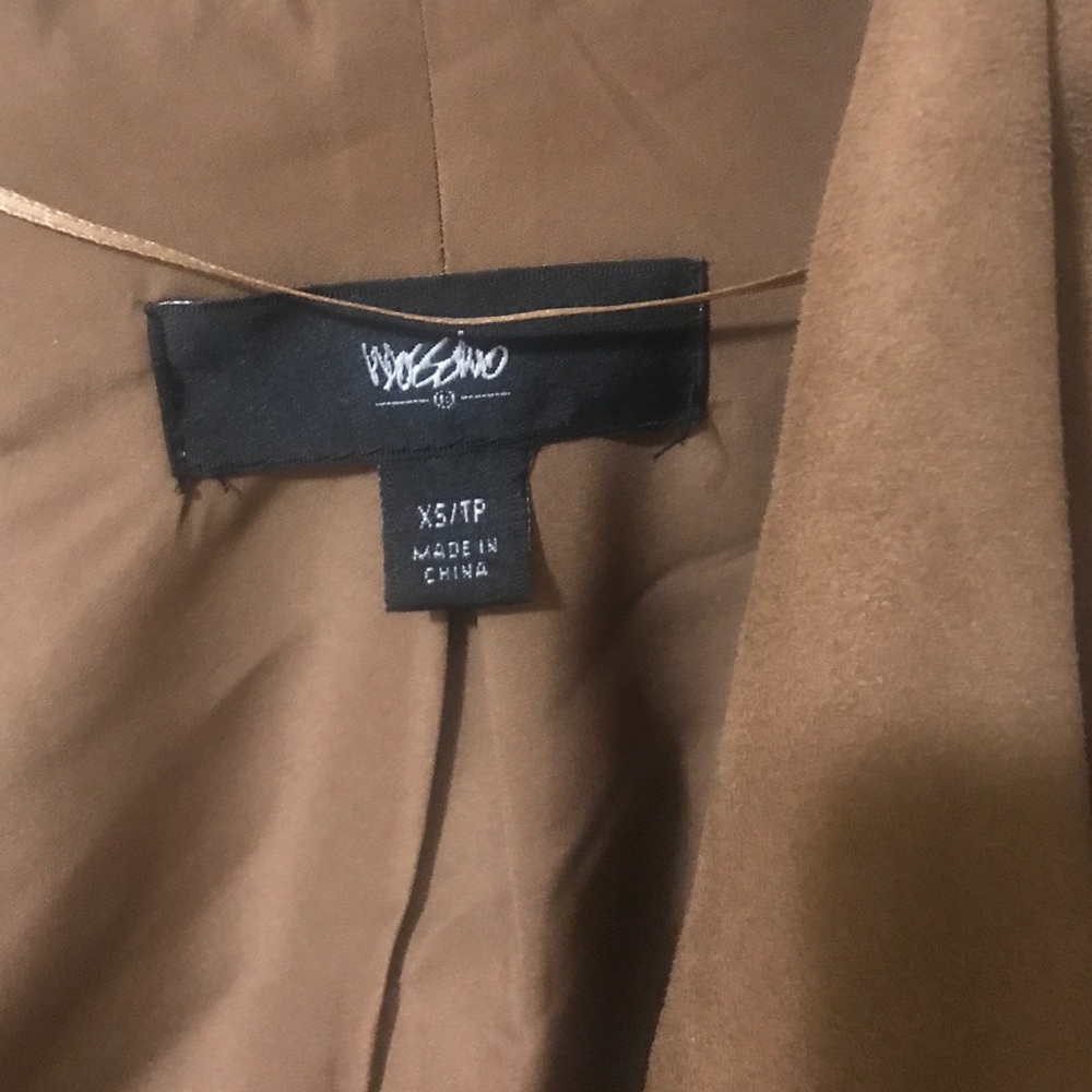 Soft short jacket - Picture 3 of 3